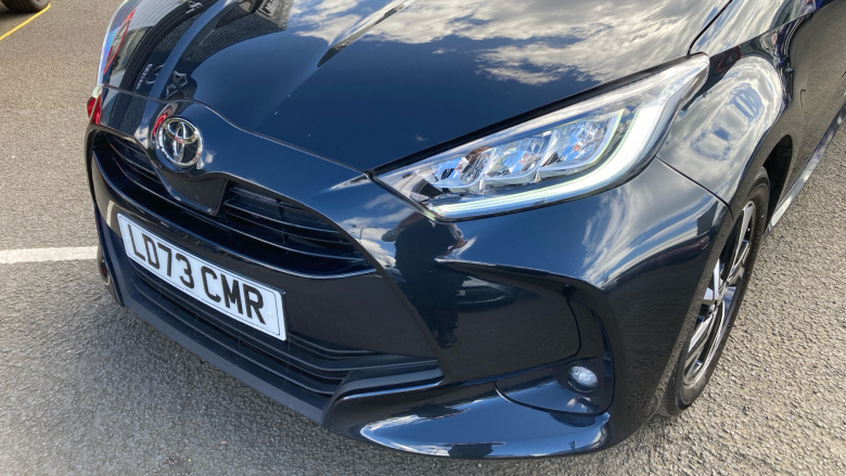 Toyota Yaris 1.5 Hybrid Design 5dr CVT Hybrid Hatchback